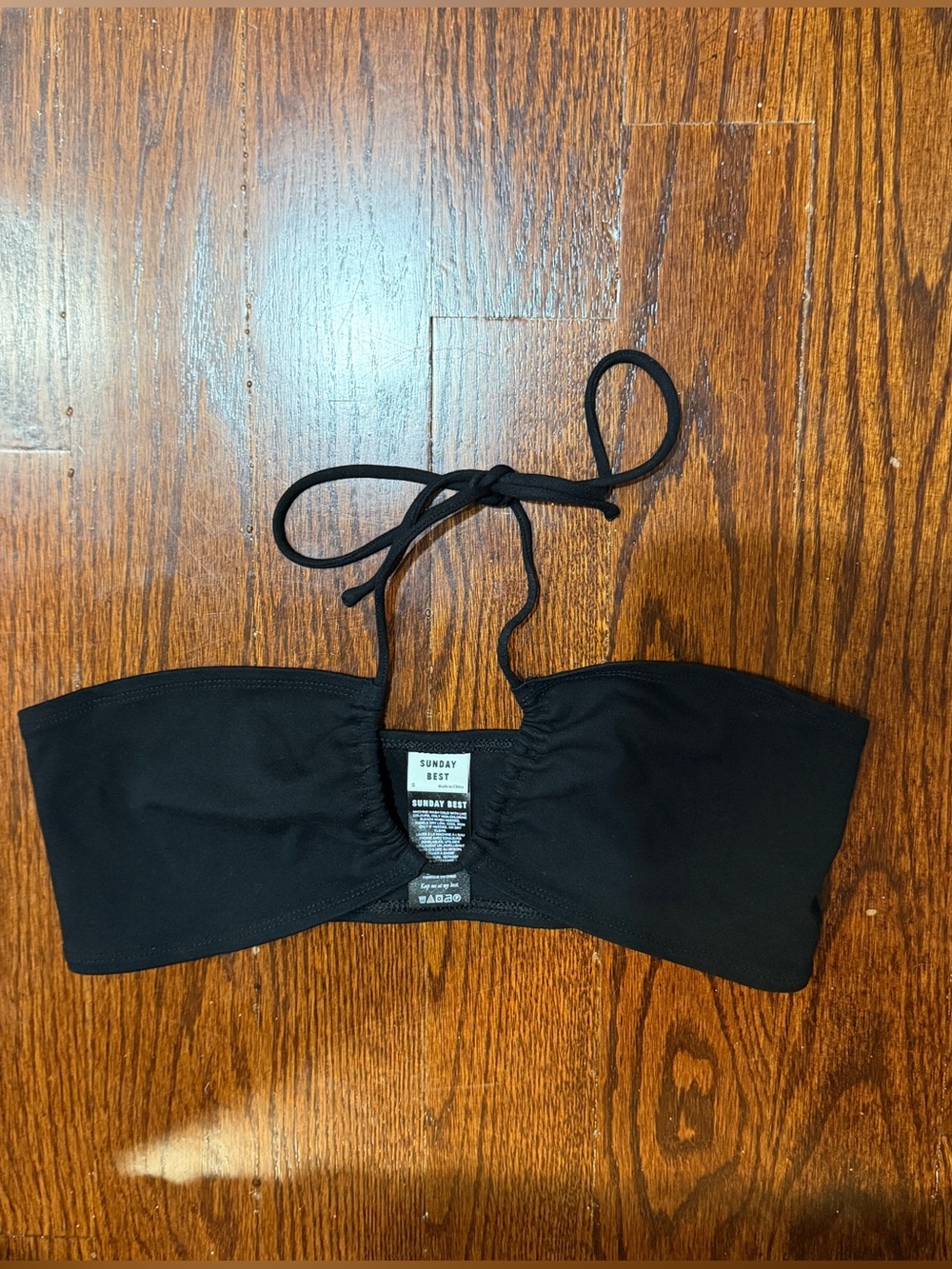 Aritzia Sunday Best Cora Halter Top Black Size Small